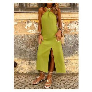 Elegant Olive Green Halter Maxi Dress – Sleeveless Flowy Summer Midi 🌿✨